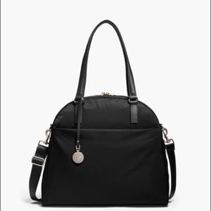 Lo and Sons OMG overnight bag. Mint condition.